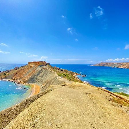 F2 - Lovely Two Bedrooms Flat Sea View, St Julians San Ġiljan Buitenkant foto